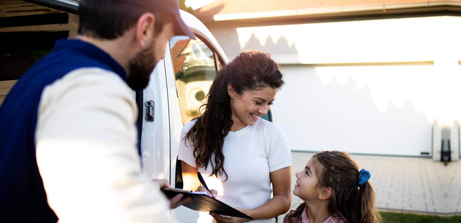 happy delivery man and her costumer